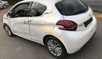 Peugeot 208 Allure 1.6HDI75 FULL ACCIDENTE complet