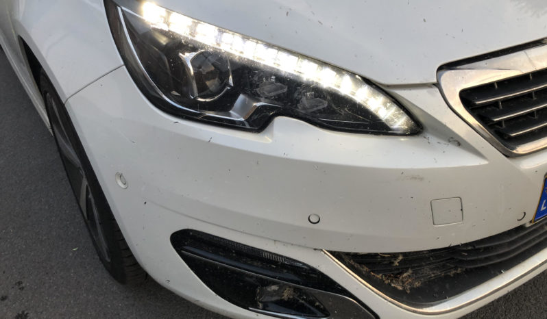 Peugeot 308 1.6HDI120 GT Line FULL TOIT/SEMI/CUIR/17″/CAMERA/FULL LED/PARKTRONIC complet