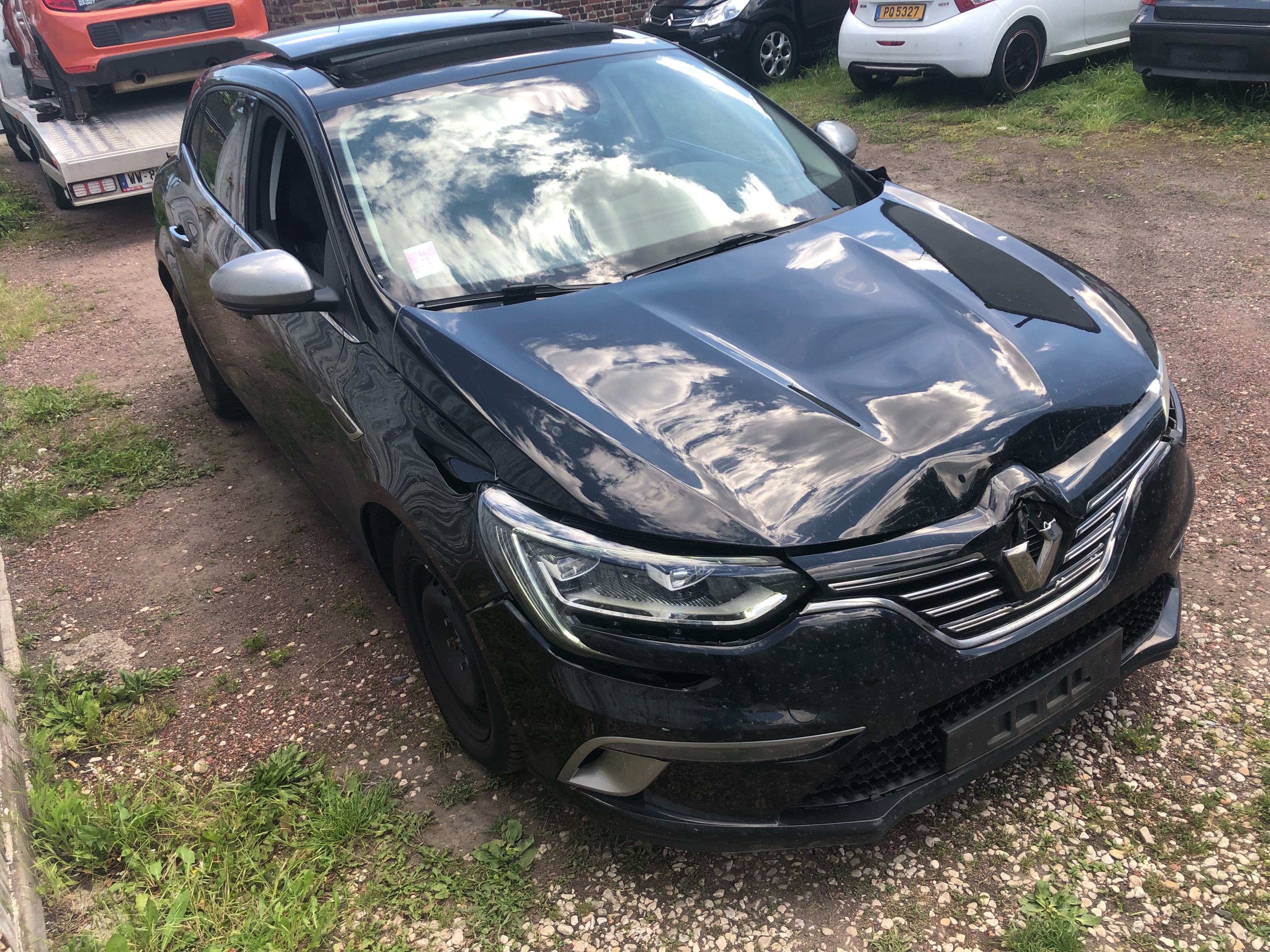 Renault Mégane 4 1.6 DCI 130 GT Line FULL TOIT/SIEGE F1/FULL LED/GPS  Accidenté – JNS-damaged-cars