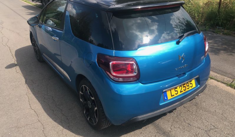 Citroën DS3 1.6 HDI 120 Sport chic FULL CUIR/GPS/FULL LED/CAMERA/HIFI SYSTYEM/17″ Accidenté complet